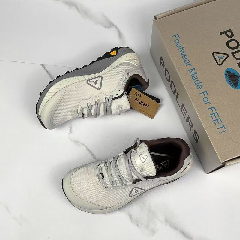 Sepatu Jalan Kaki Merek Mewah  - Luxury Lifestyle For Women ulasan dan harga