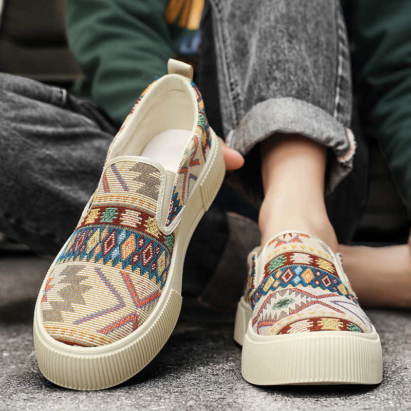 Sepatu Lari Pria Sumer Ecoleat - Luxury Men Lifestyle ulasan dan harga